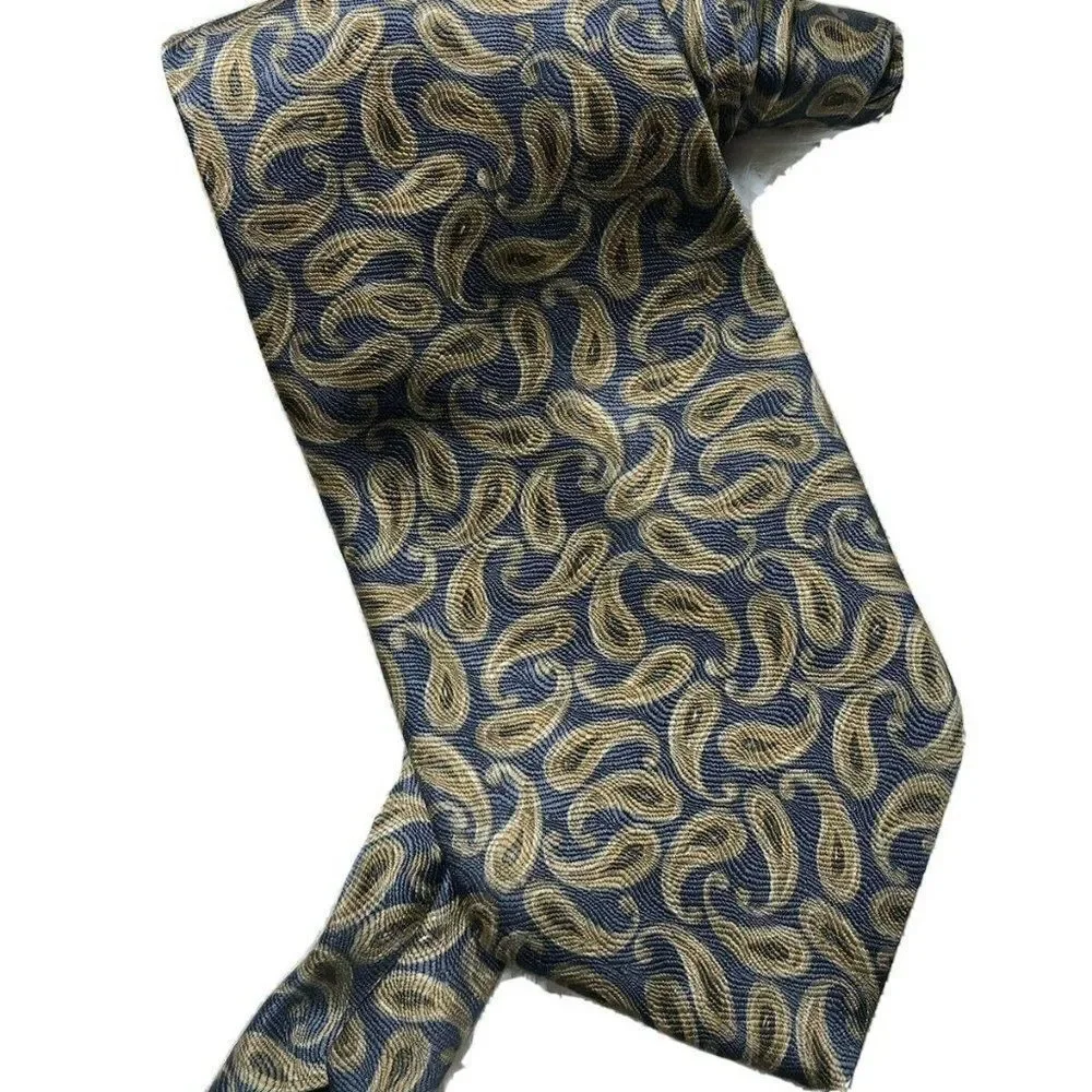Daniel Hechter Men's Paisley Tie Preppy Retro